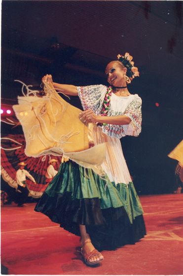 26 jaialdia TIERRA Y COSECHA - COSTA RICA (2000).